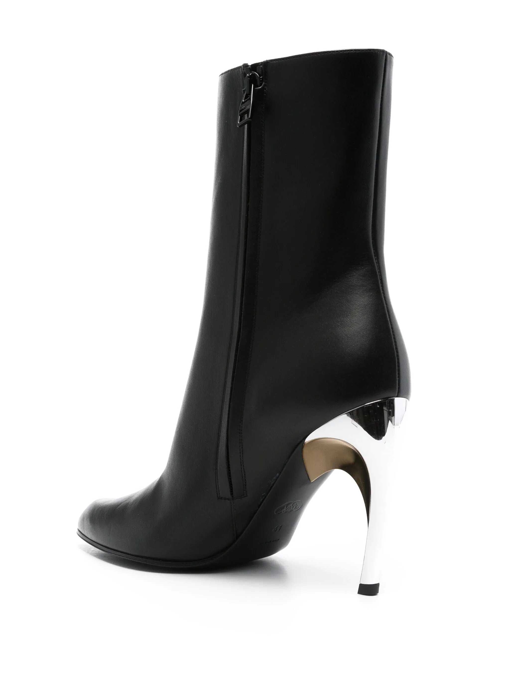 95mm Armadillo boots