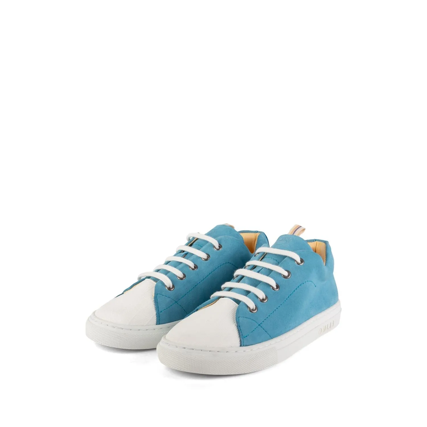 Aqua Toe Sneakers