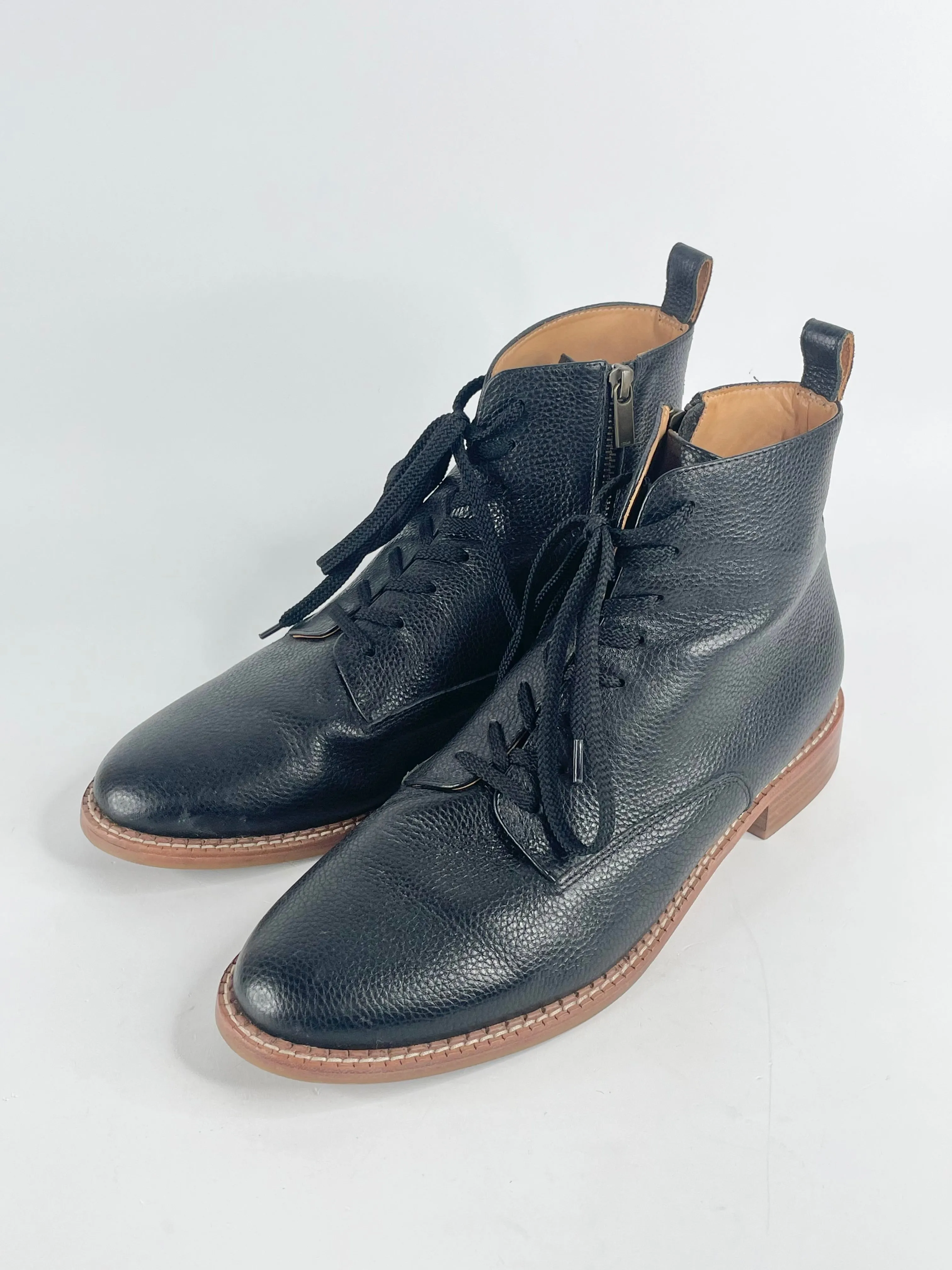 Bared Black Leather Lace Up Ankle Boots - EU43