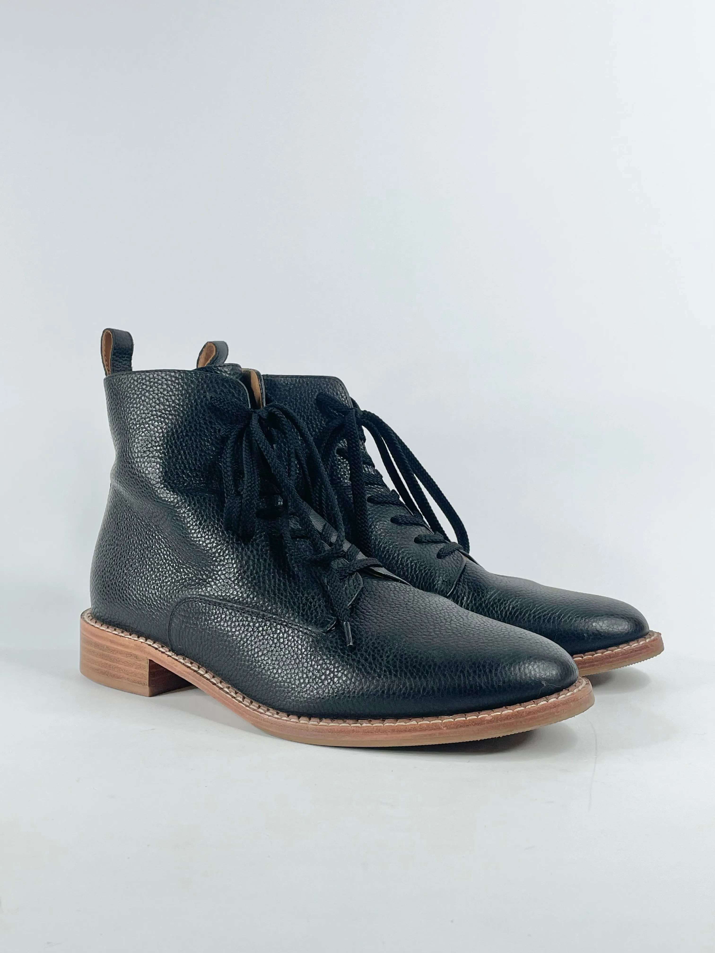 Bared Black Leather Lace Up Ankle Boots - EU43