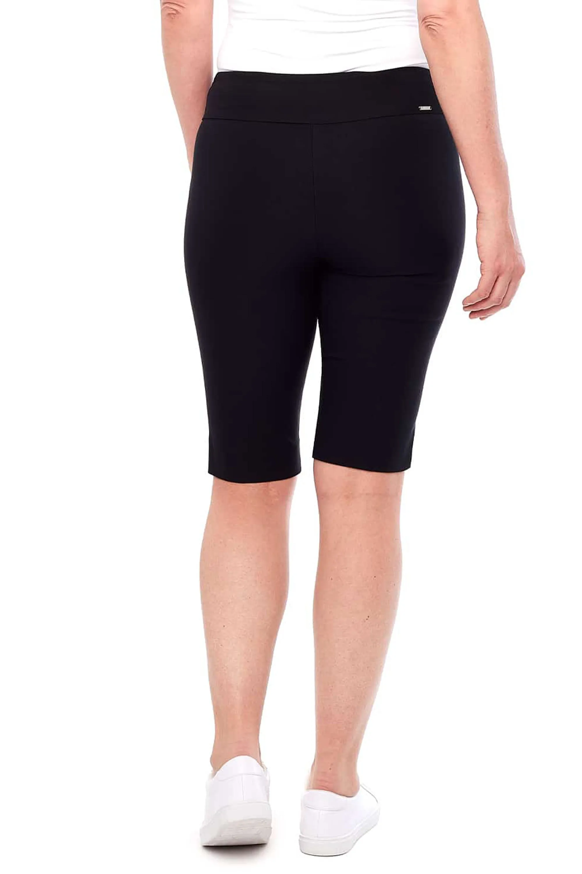 BERMUDA SHORTS