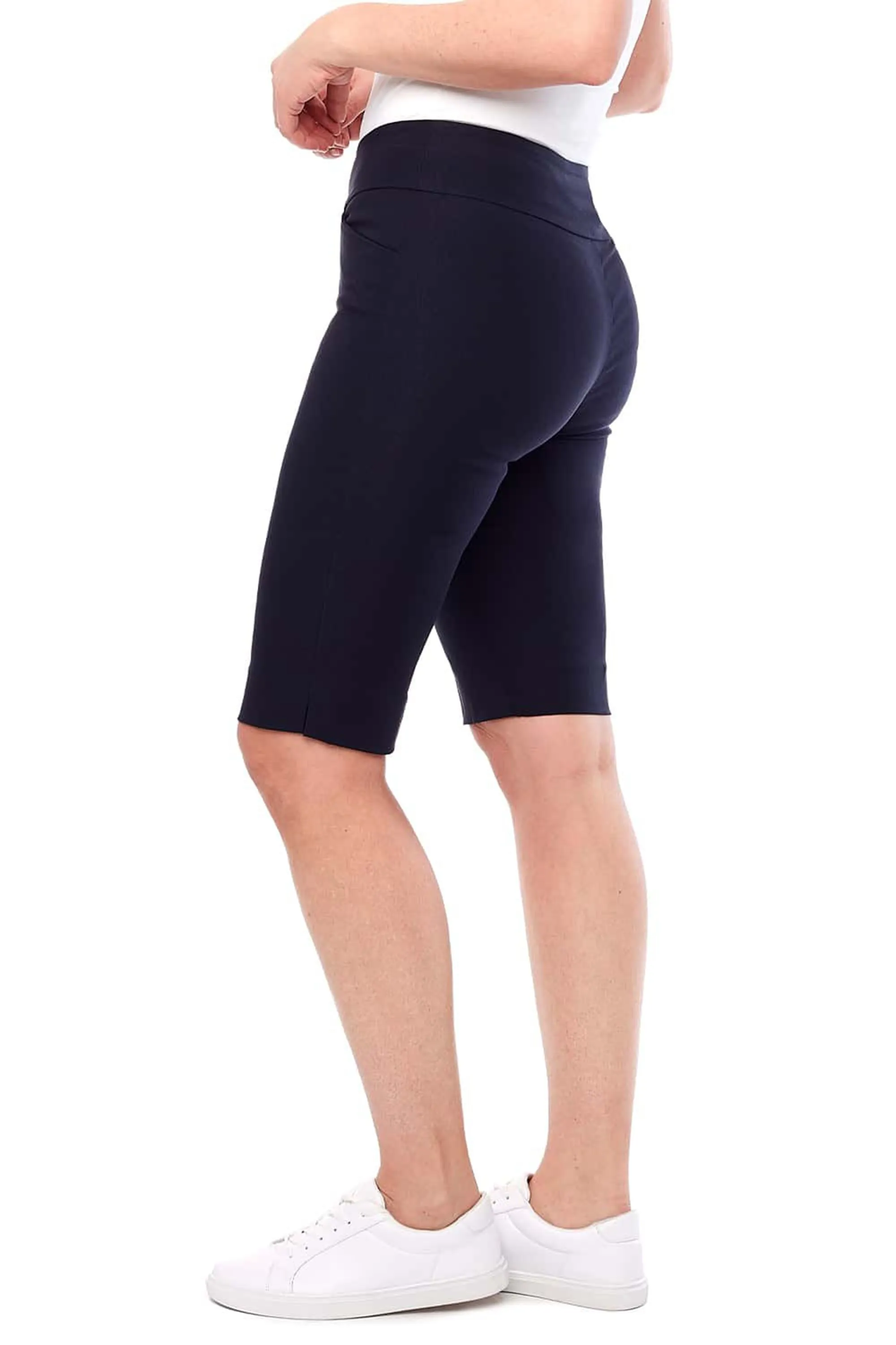 BERMUDA SHORTS