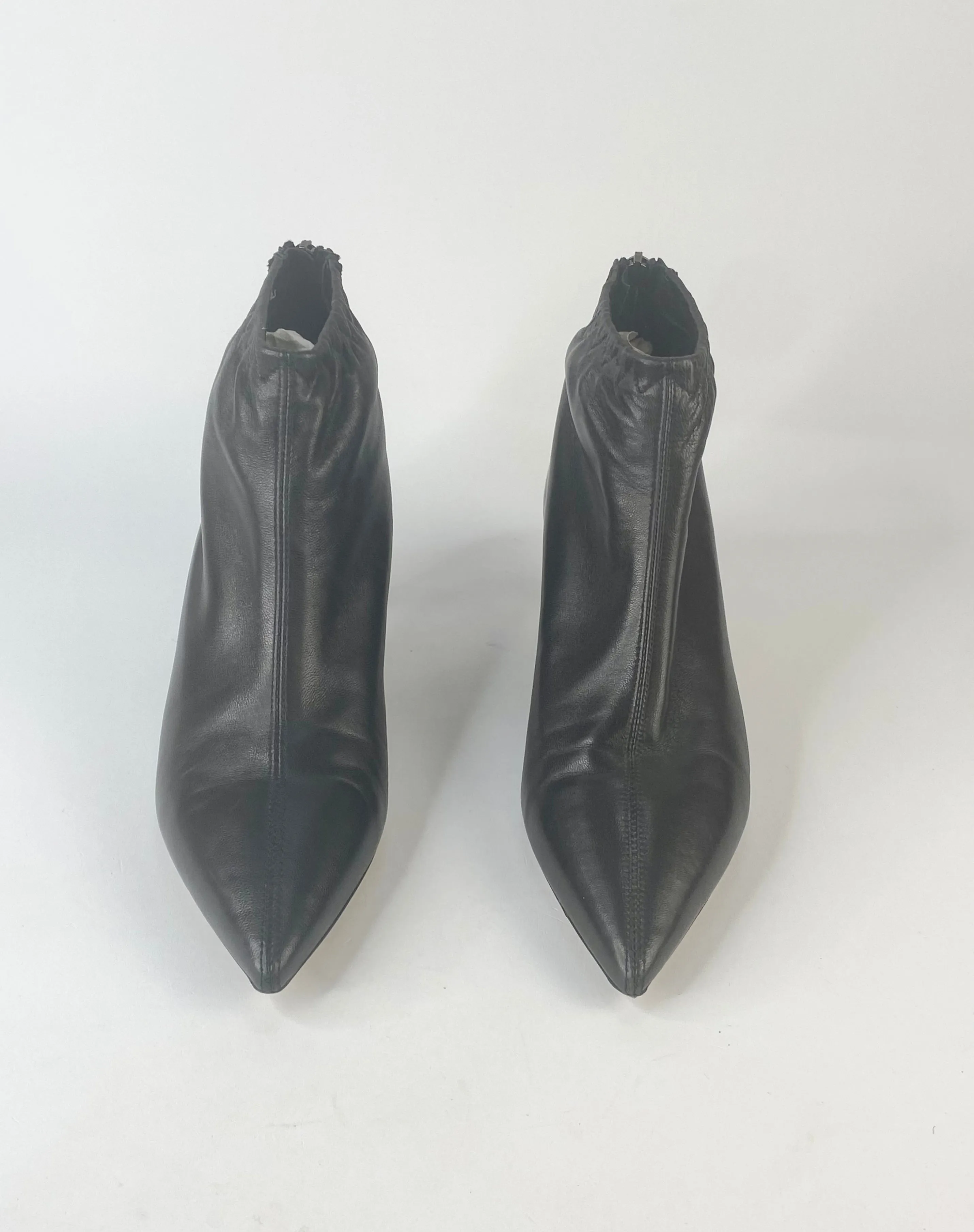 Bianca Buccheri Sleek Black Ankle Boots - EU38