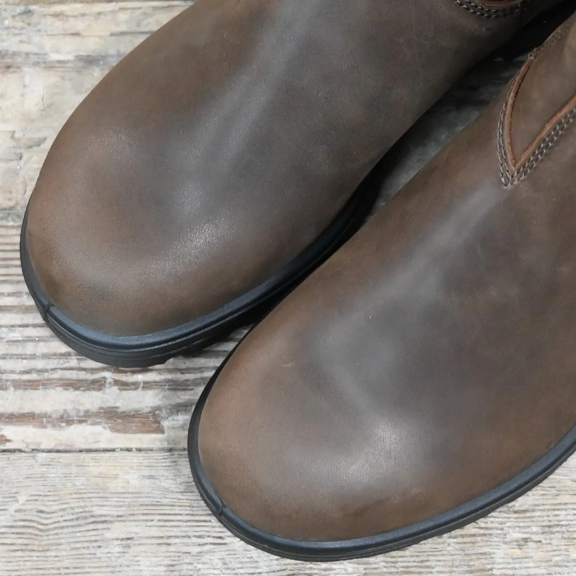 Blundstone Slip On Chelsea Boot in Antique Brown
