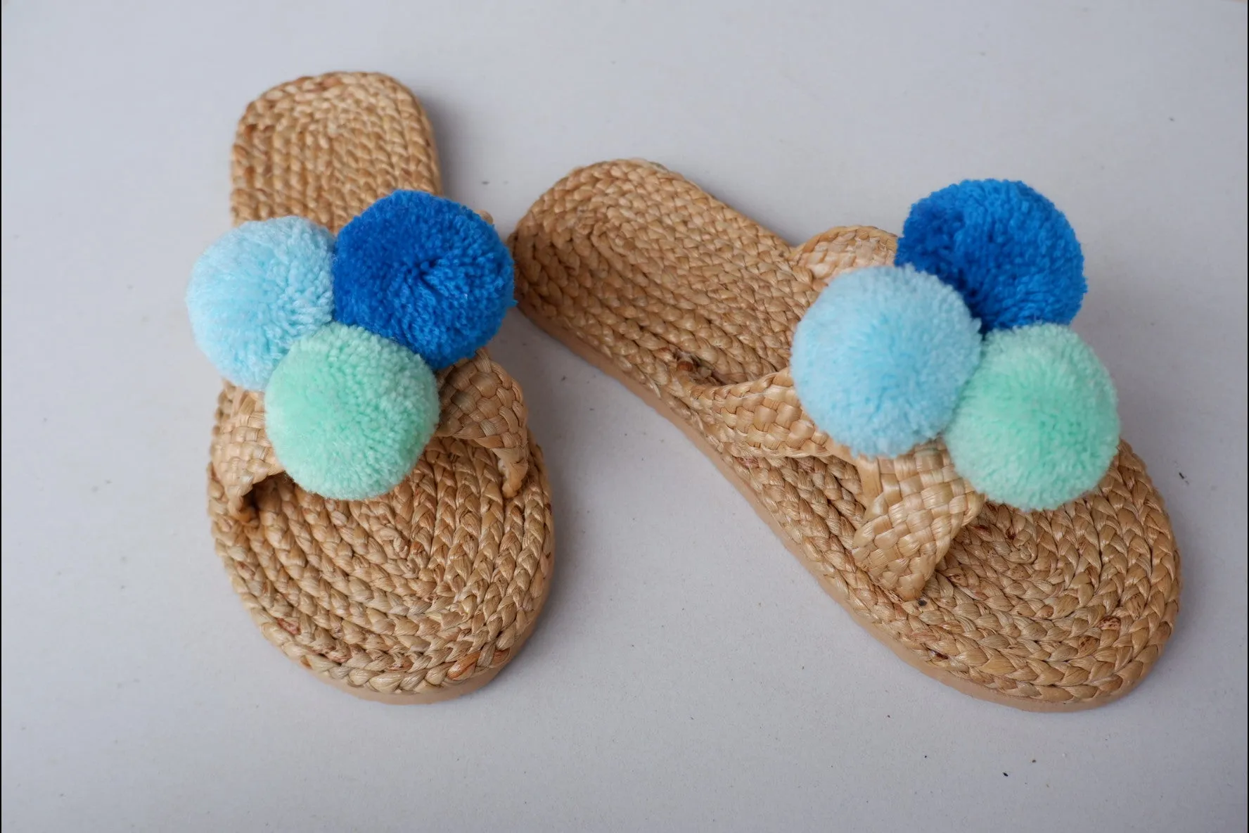 Bridal sandal, pom pom sandals, Beach Sandals, Straw Sandals