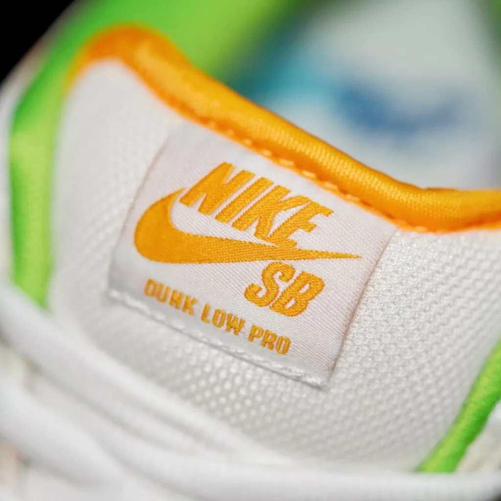 CE - DUNK "Street Hawker"