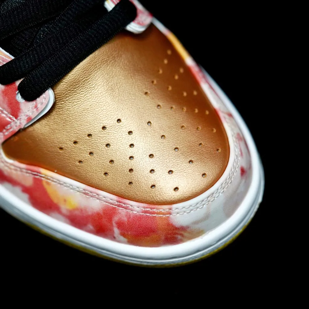 CE - DUNK "Street Hawker"