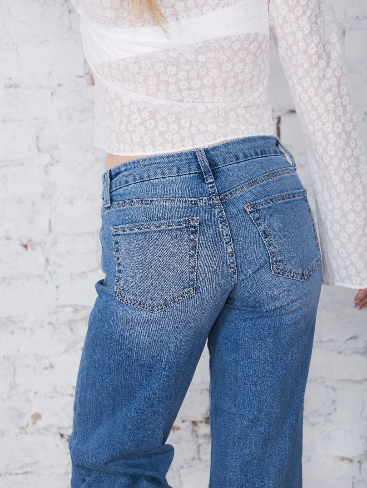 Coastal Cropped Wide Leg Jeans