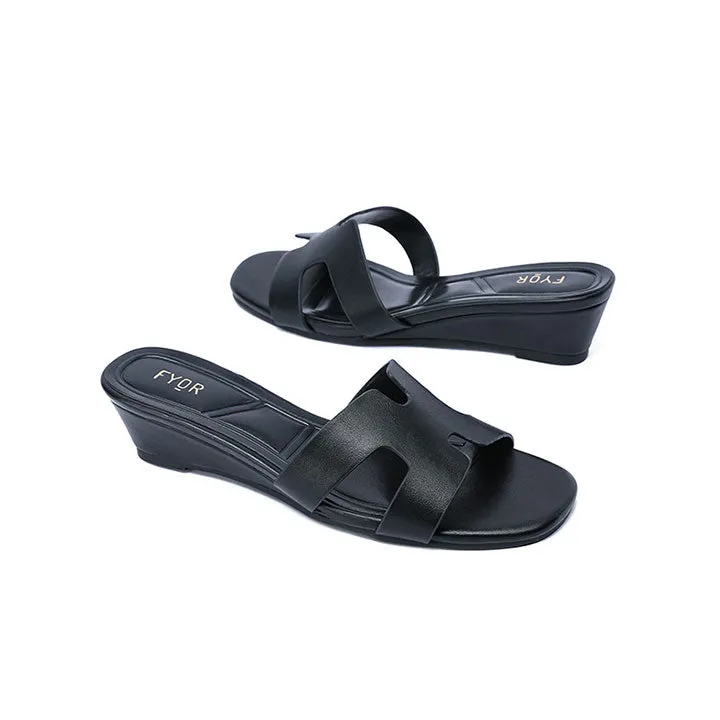 Comfy Trusty Slides HL 203