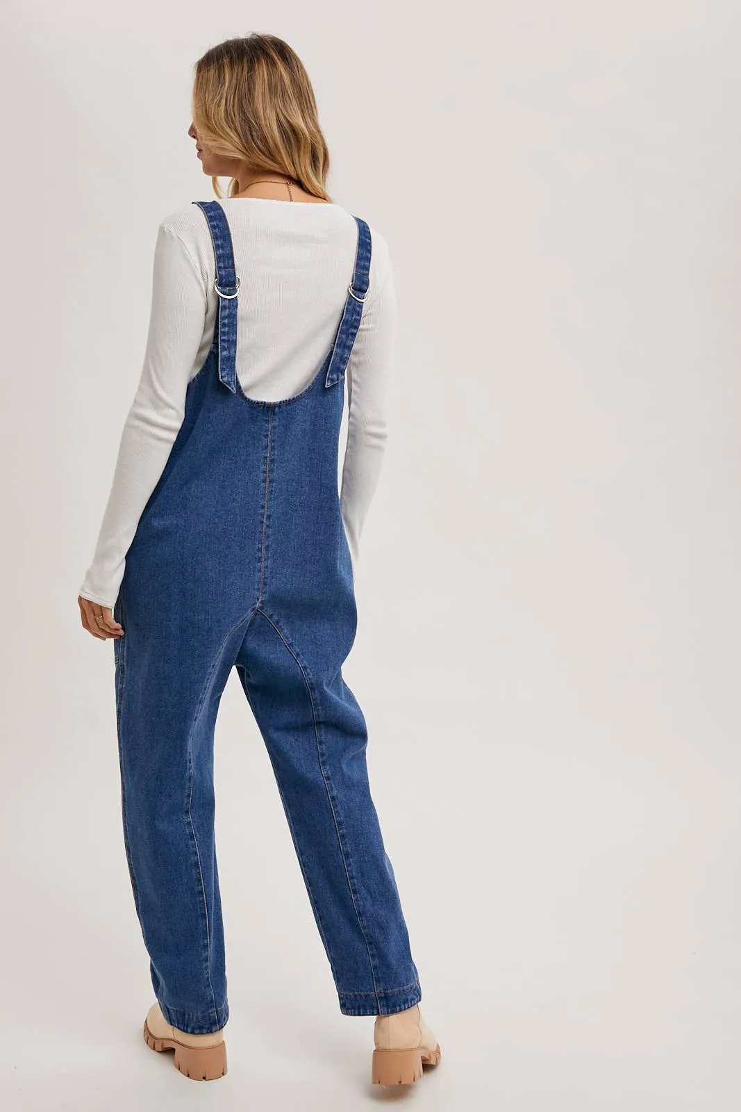 DENIM JUMPSUIT OVERALL IN A RELAXED FIT WITH HAREM LEGS
