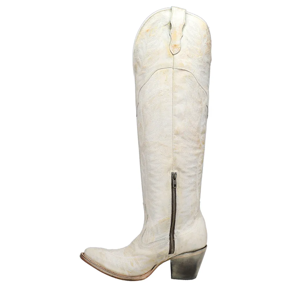 Distressed Embroidered Round Toe Cowboy Boots