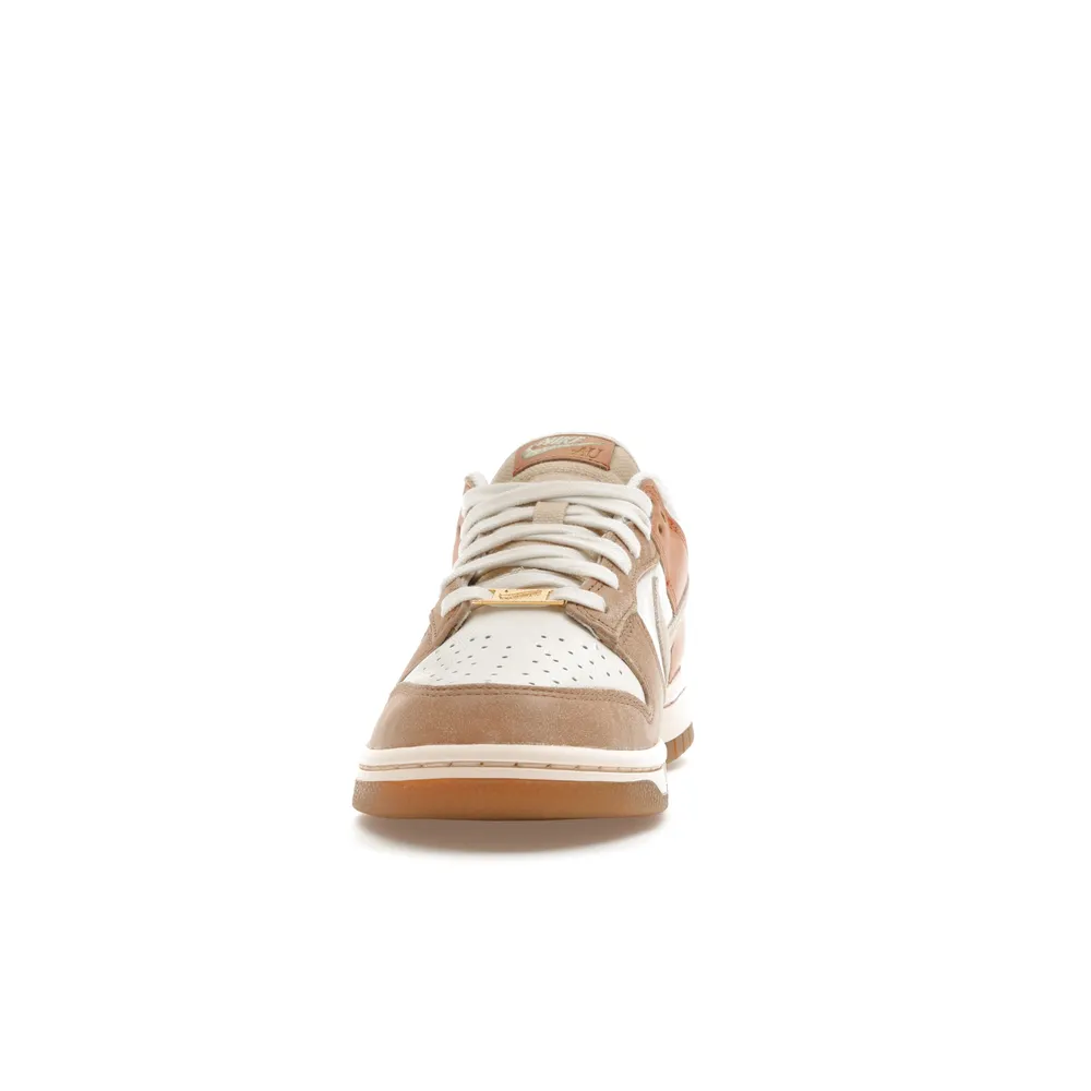 Dunk Low SE Australia (W)