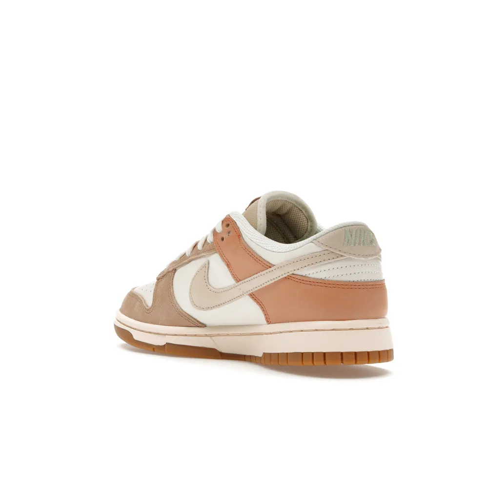 Dunk Low SE Australia (W)