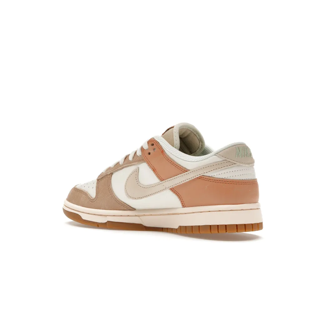 Dunk Low SE Australia (W)