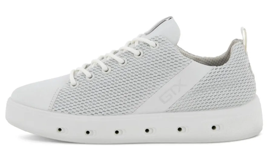 Ecco Street 720 White Ladies Leather Sneaker