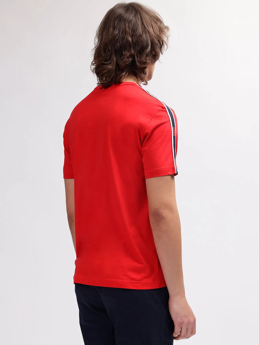 Gant Men Red Solid Round Neck Short Sleeves T-shirt