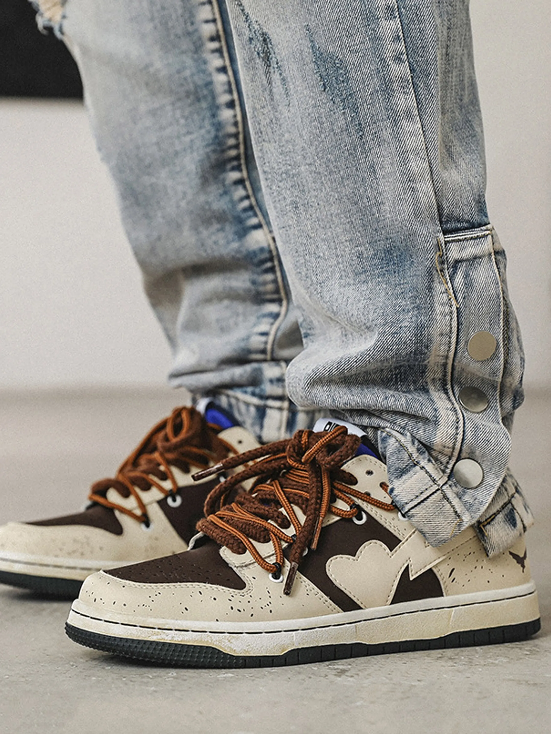High Street Love Sneakers -