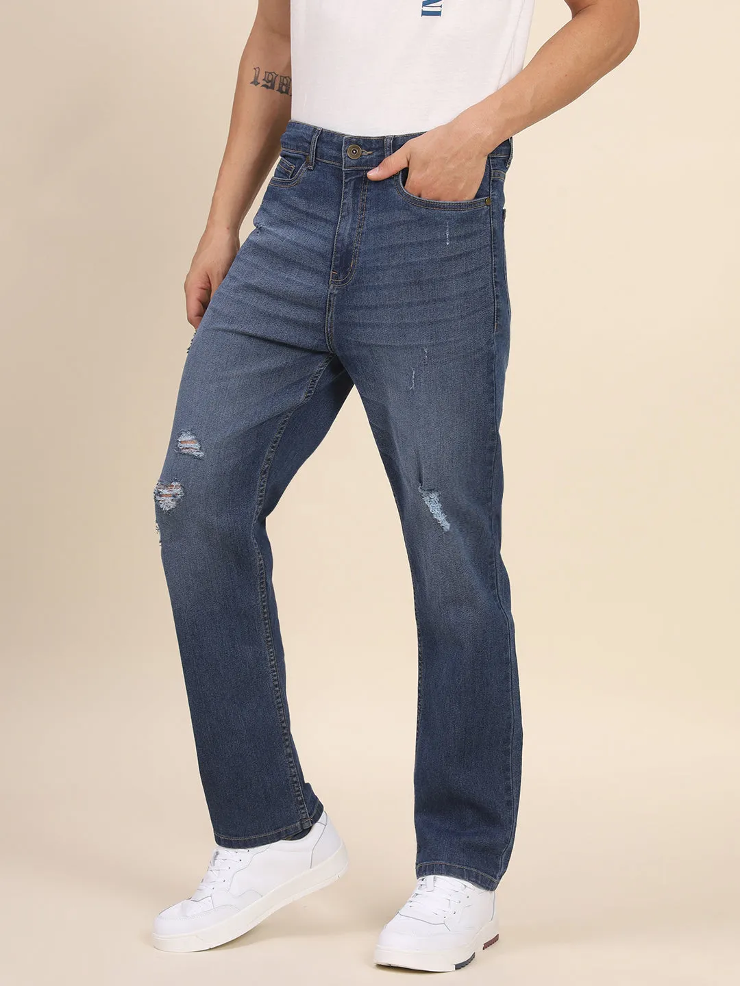 Men's Slim Fit Light Blue Denim Jeans Waistband With Belt Loops Has A Button Rivet And Zip Closure