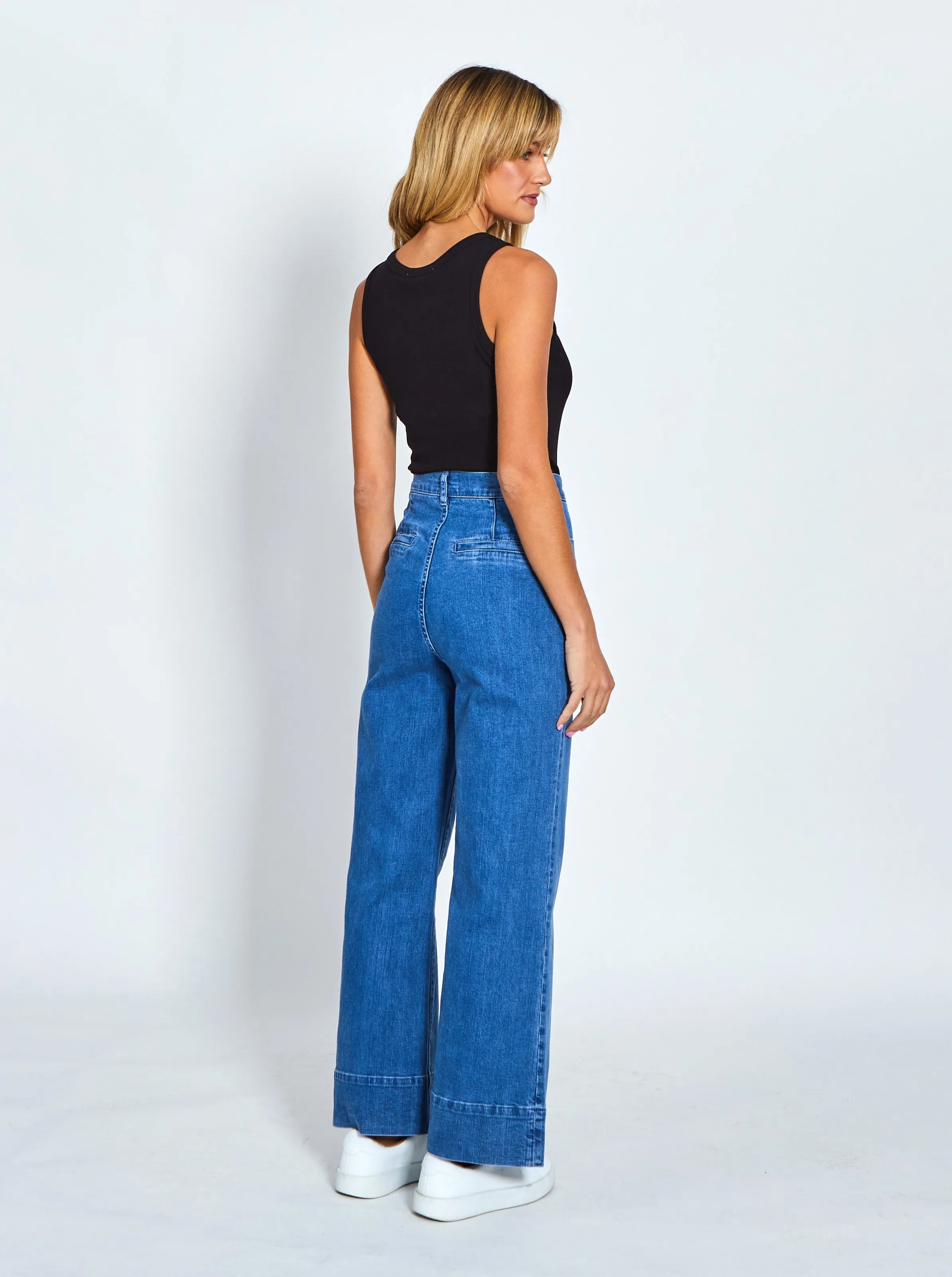 Monaco | Milan Jean