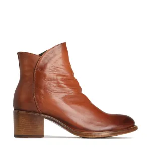ROBBI LEATHER ANKLE BOOTS