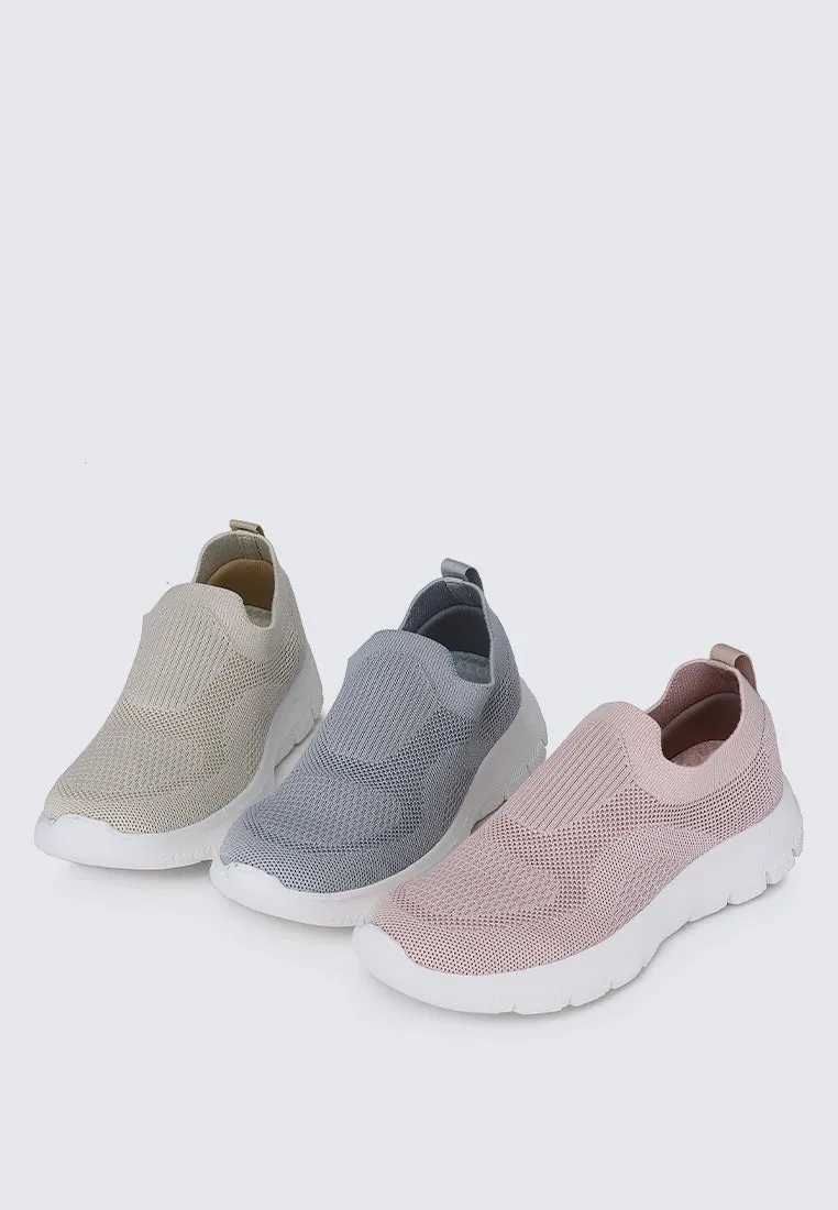 WalkEase Comfy Sneakers In Beige
