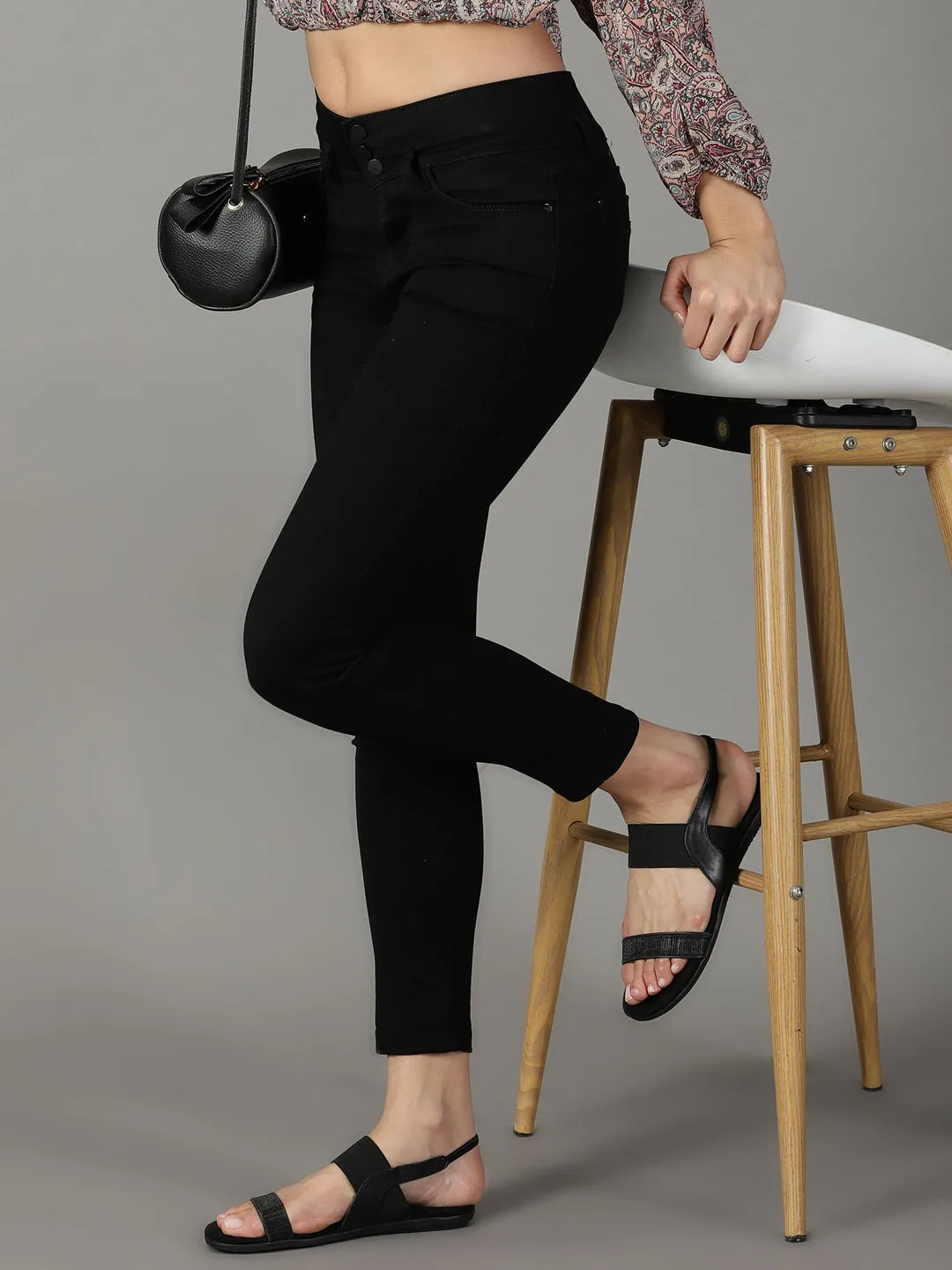 Women Black Slim Fit High-Rise Acid Wash Stretchable Cotton Jeans