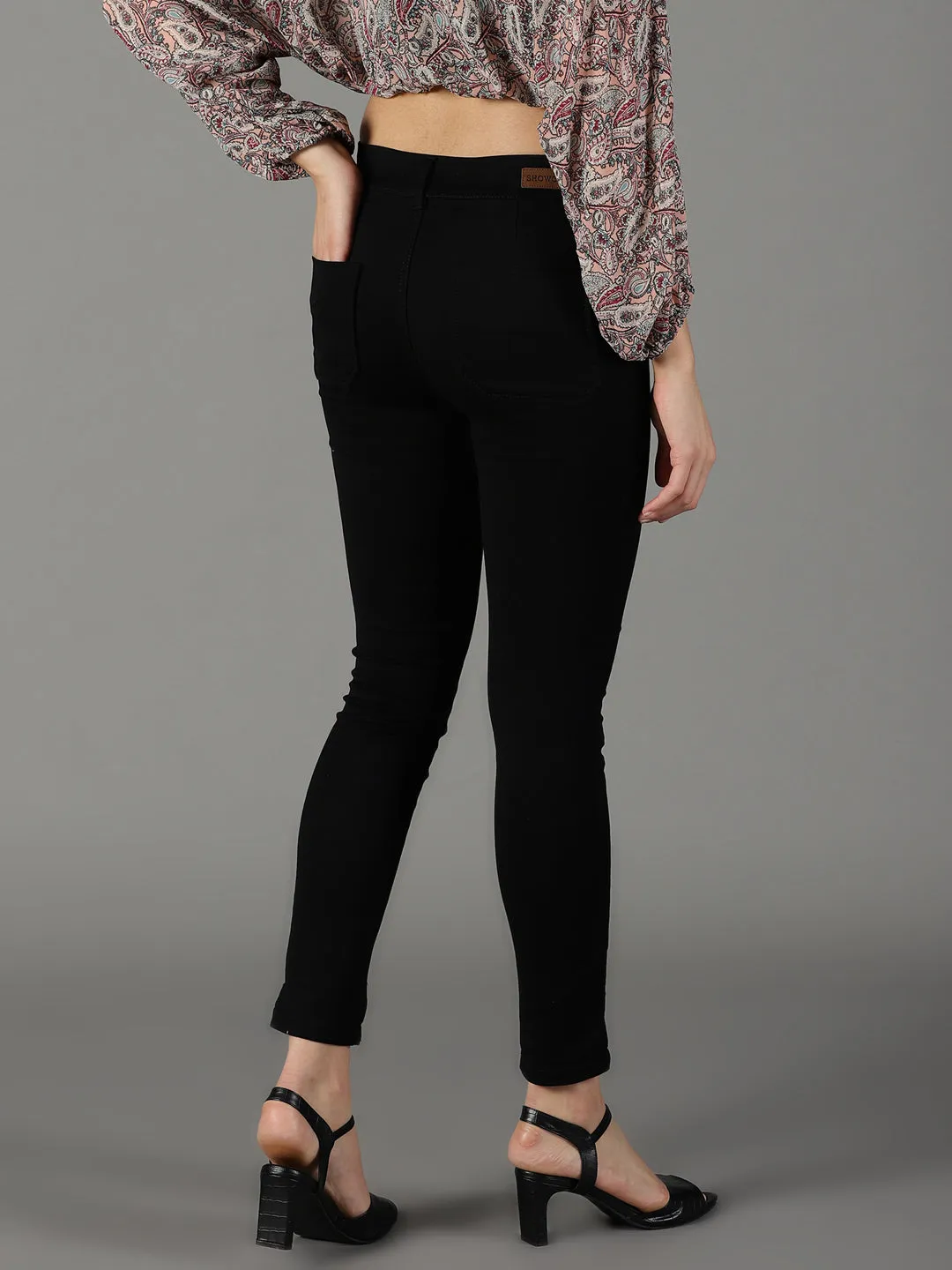 Women Black Slim Fit High-Rise Slash Knee Acid Wash Stretchable Cotton Jeans