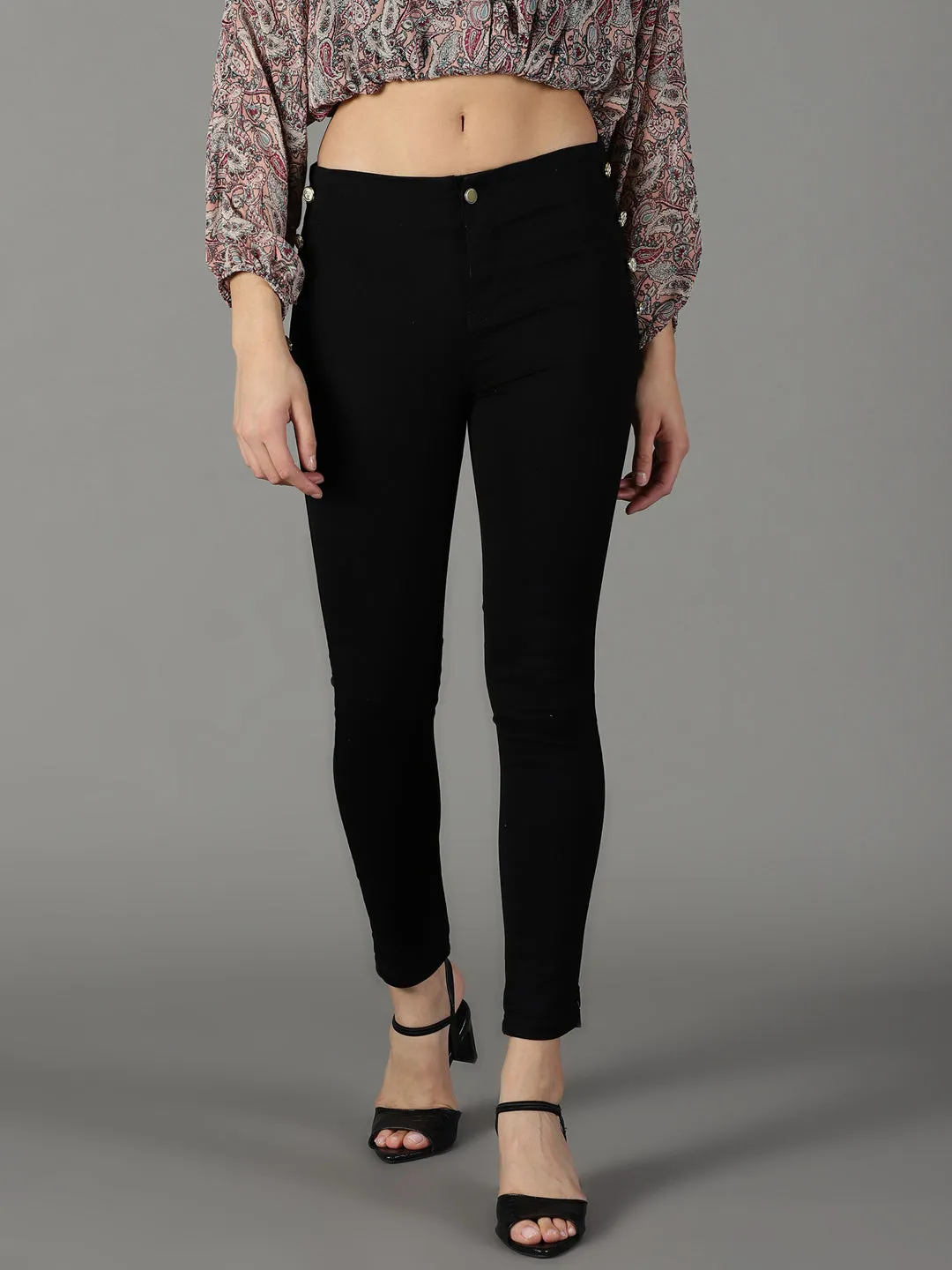 Women Black Slim Fit High-Rise Slash Knee Acid Wash Stretchable Cotton Jeans