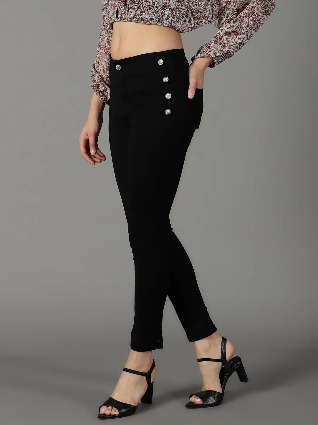 Women Black Slim Fit High-Rise Slash Knee Acid Wash Stretchable Cotton Jeans