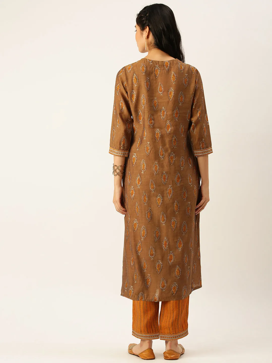 Women Brown Ethnic Motifs Printed Empire Thread Work Kurta Sets