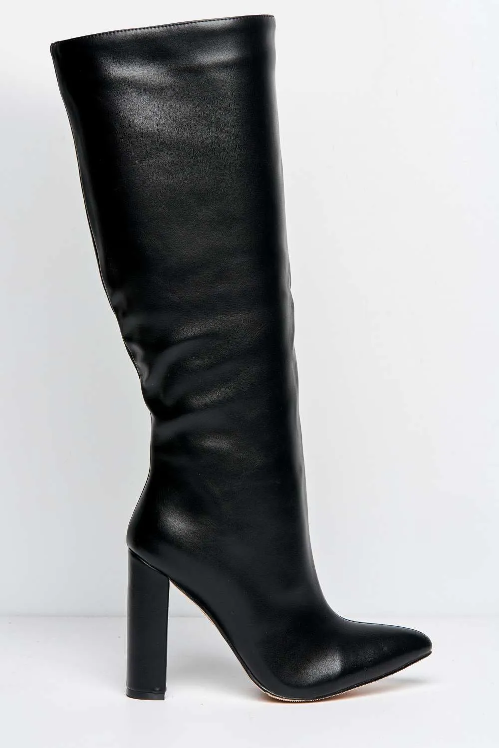 Woya Pointed Toe Block Heel Knee High Boots in Black